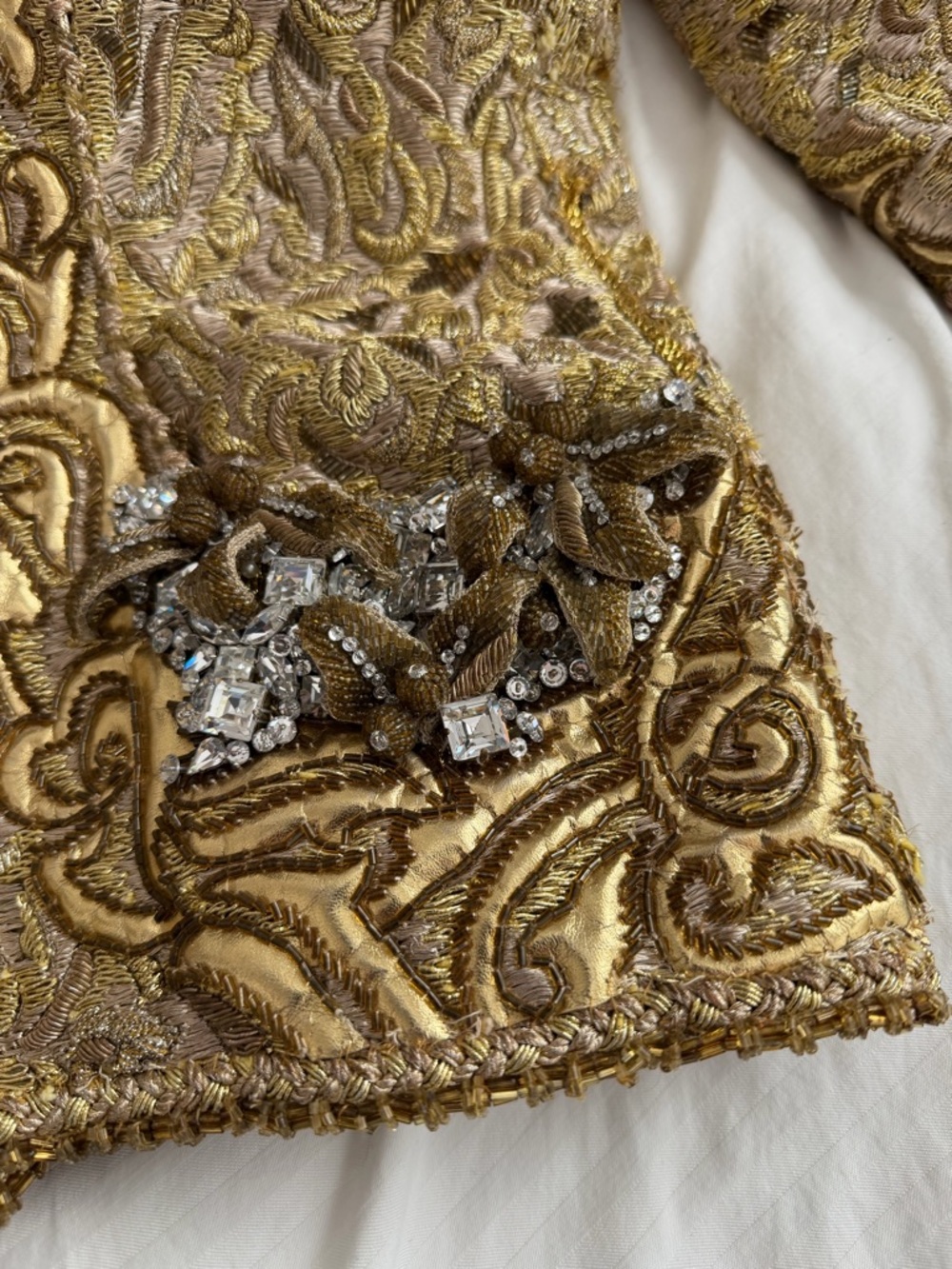 Vintage Couture Oscar de la Renta Gold Metallic Brocade Jacket - Picture 8 of 8
